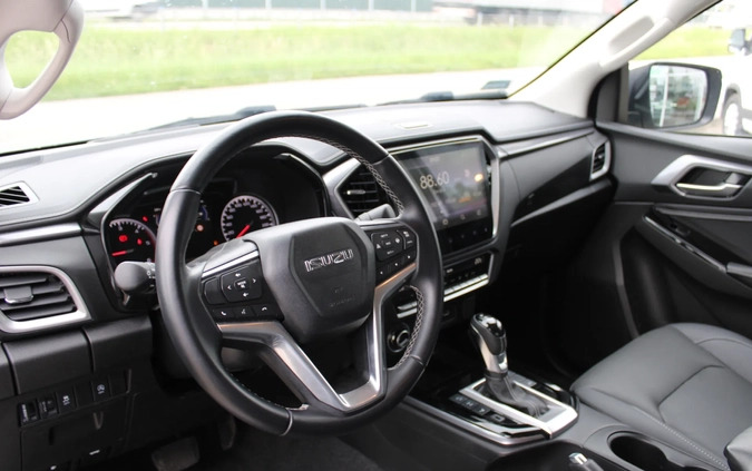 Isuzu D-Max cena 161900 przebieg: 24000, rok produkcji 2022 z Stronie Śląskie małe 211